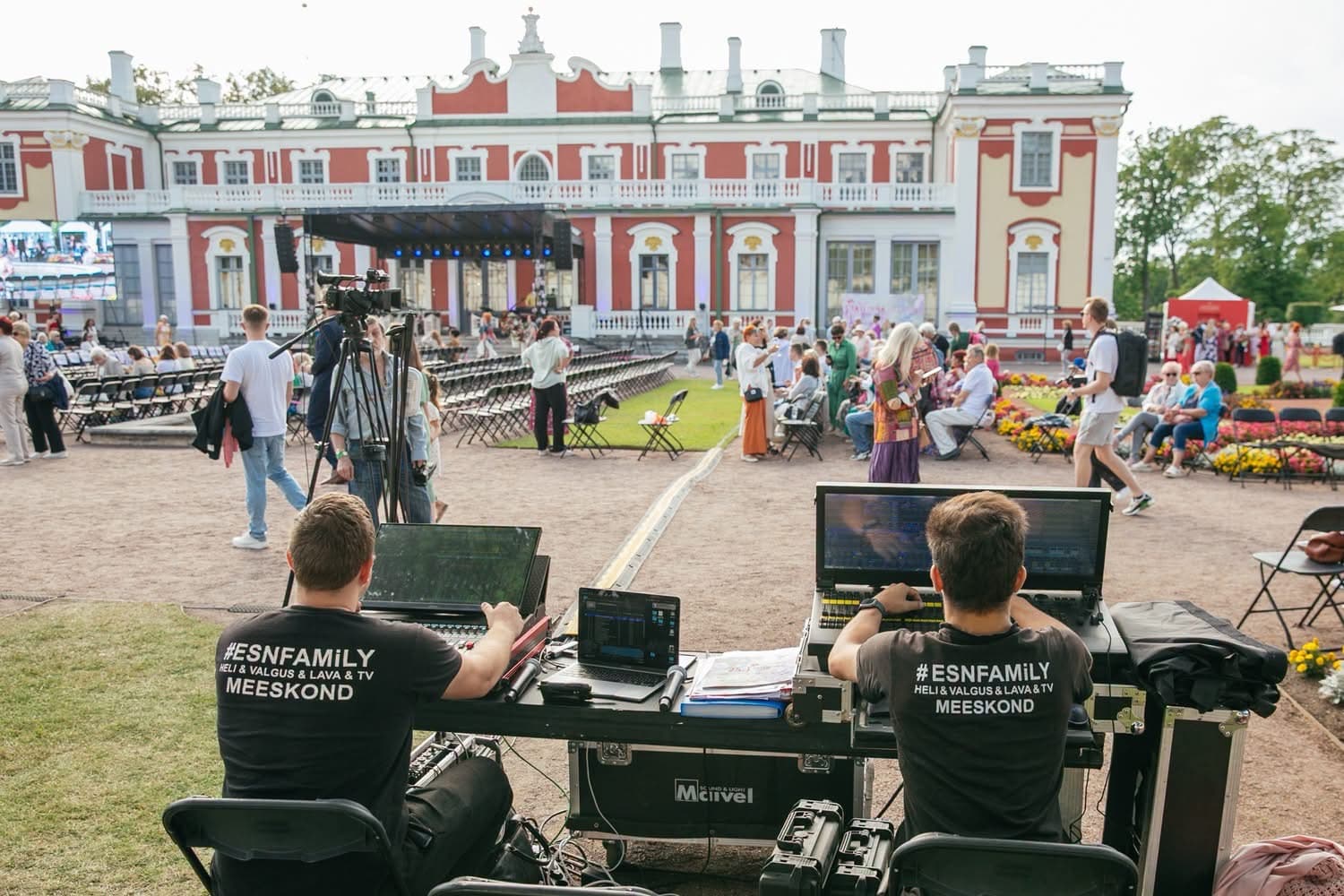 Photo & video production